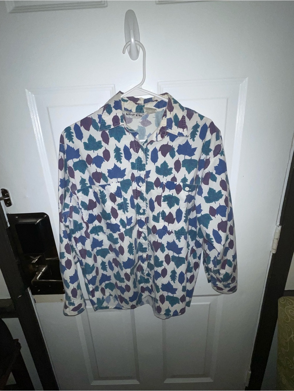 Vintage Row One Leaf Print Button-Up Shirt in Teal & Purple - Sz Medium